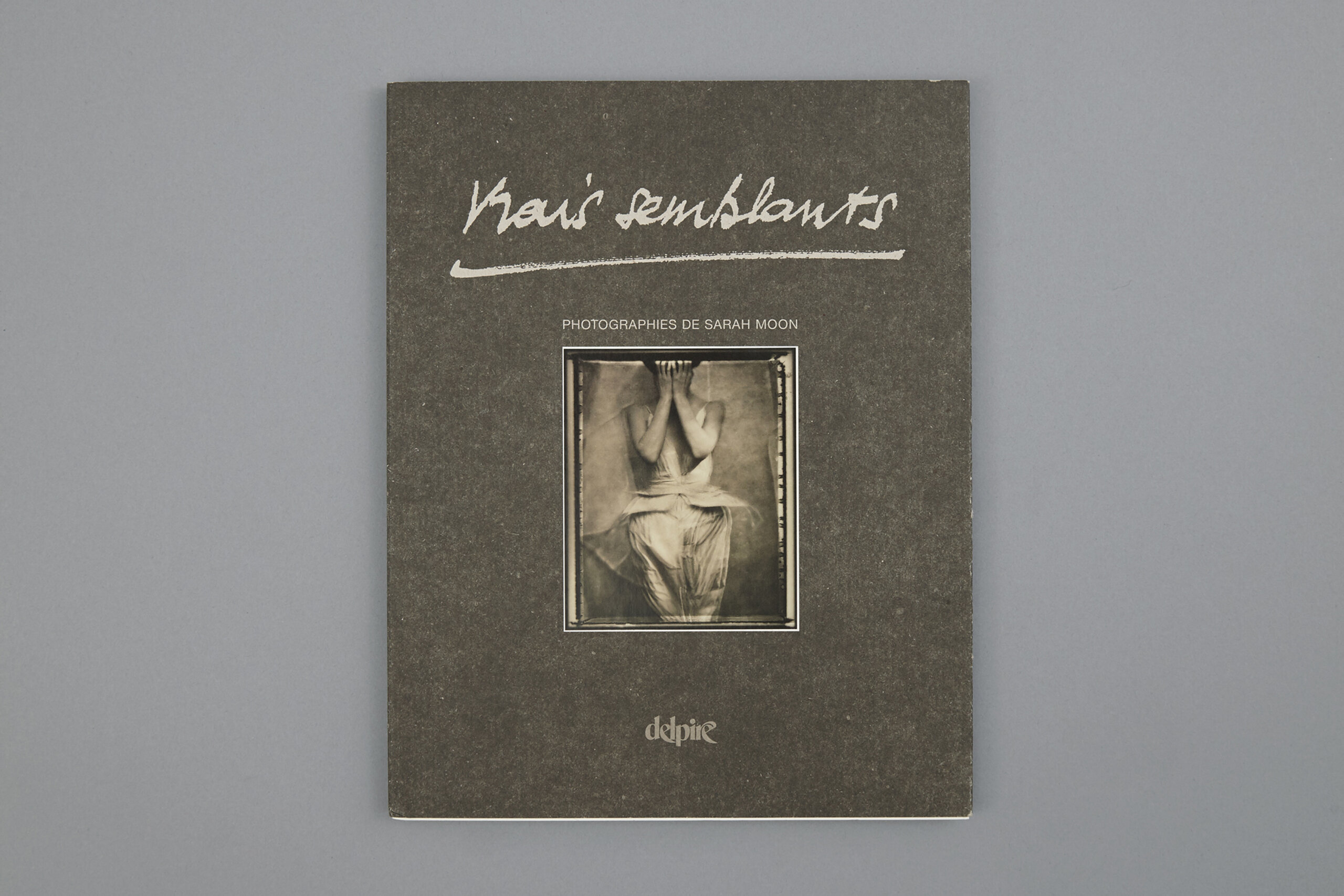 delpire-MOON-sarah-vrais-semblants